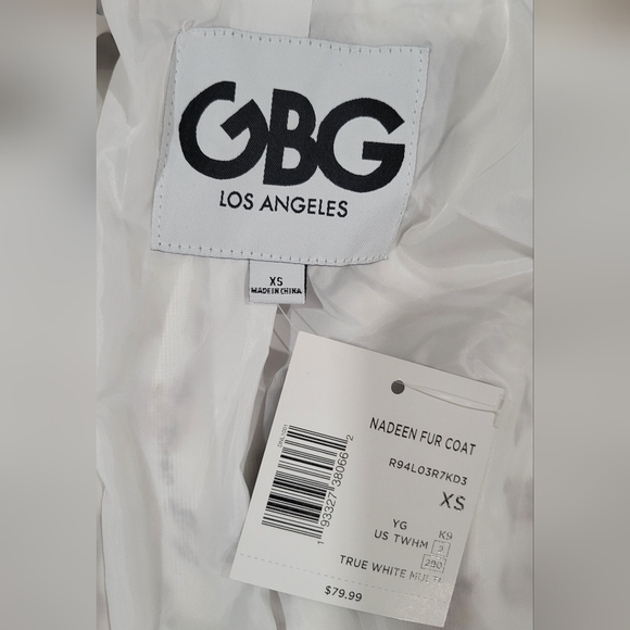 GBG Women's White Leopard Nadeen Faux Fur Coat Size XS - Picture 3 of 11